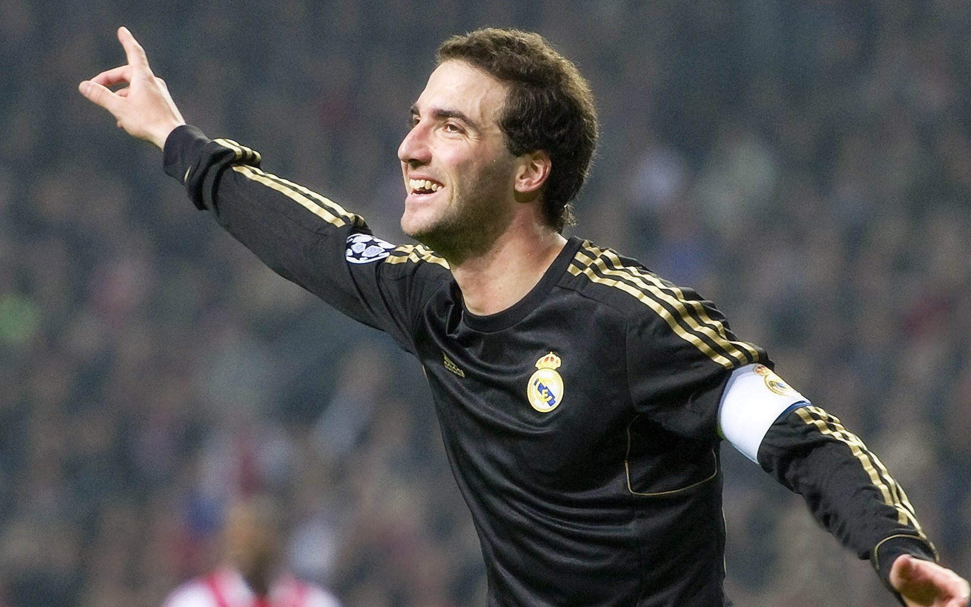 意甲争冠形势愈发激烈